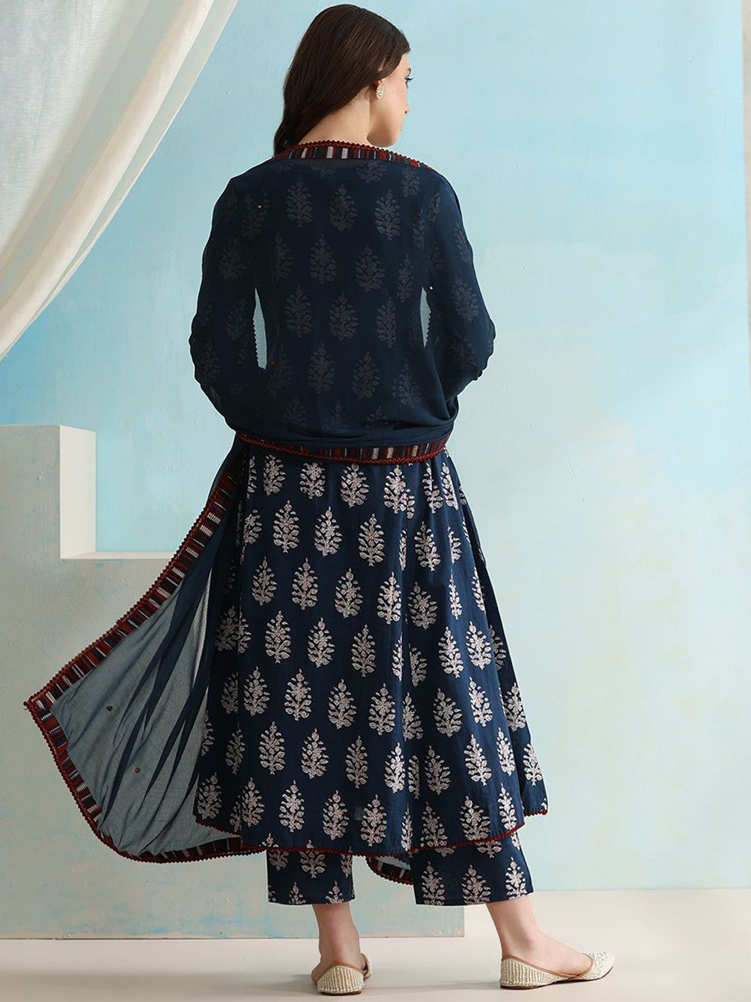 💙 Elegant Indigo Block Print Kurta Set with Crimson Detail