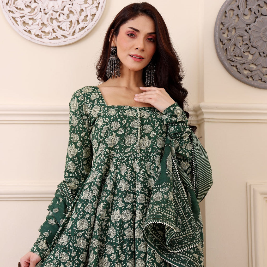 🌿 Enchanting Emerald Printed Anarkali Suit Set